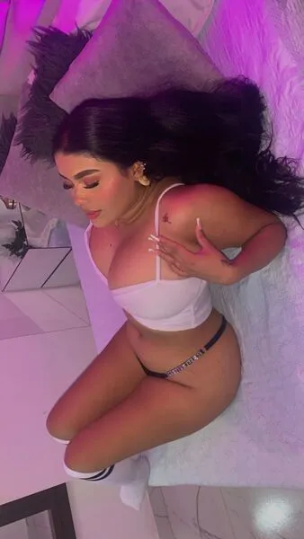 Live sex webcam photo for bellarosseof #6640953