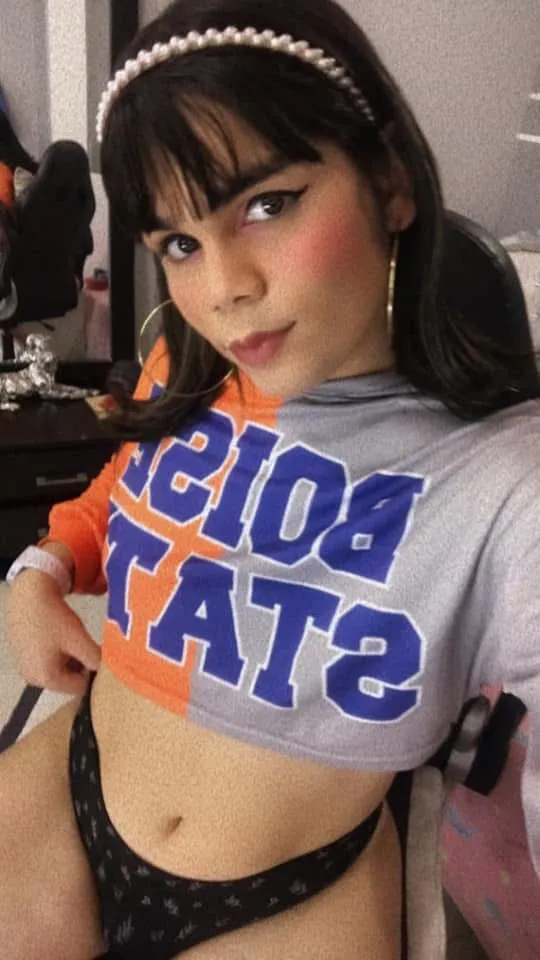 Live sex webcam photo for Violettacam69 #7954115