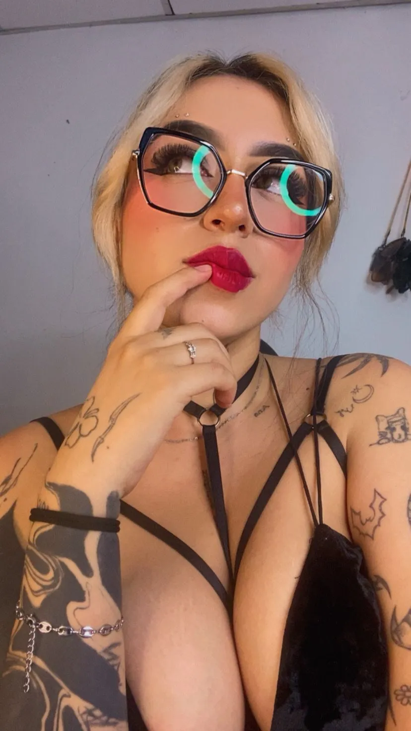 Live sex webcam photo for Annika_Merliahh #8319130
