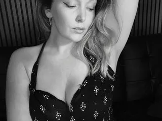 Live sex webcam photo for DeepThroatDarling #8576643