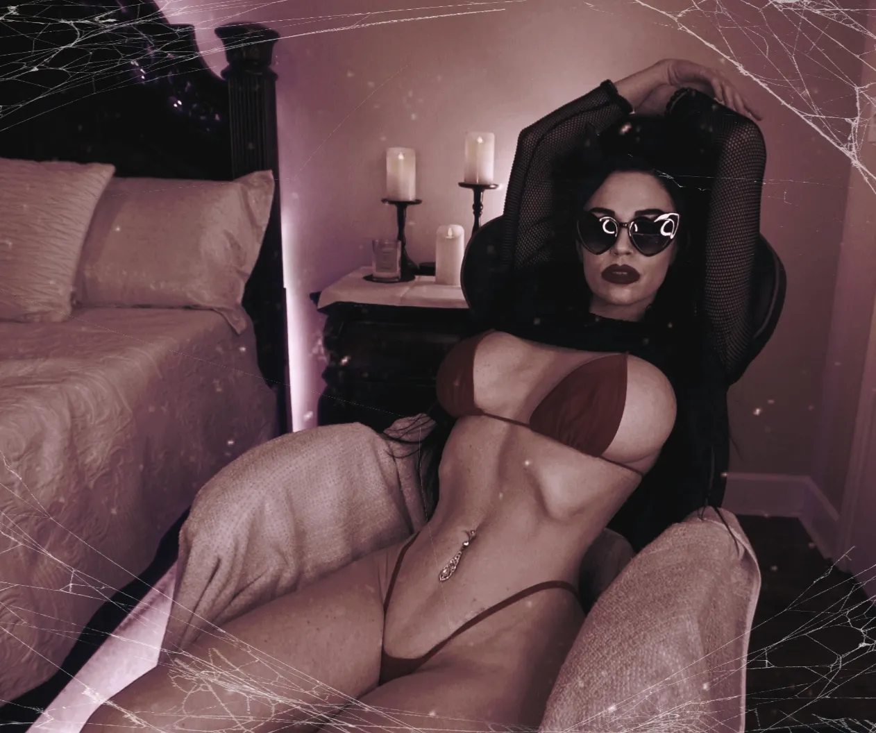 Live sex webcam photo for AryanaAugustine #7206183
