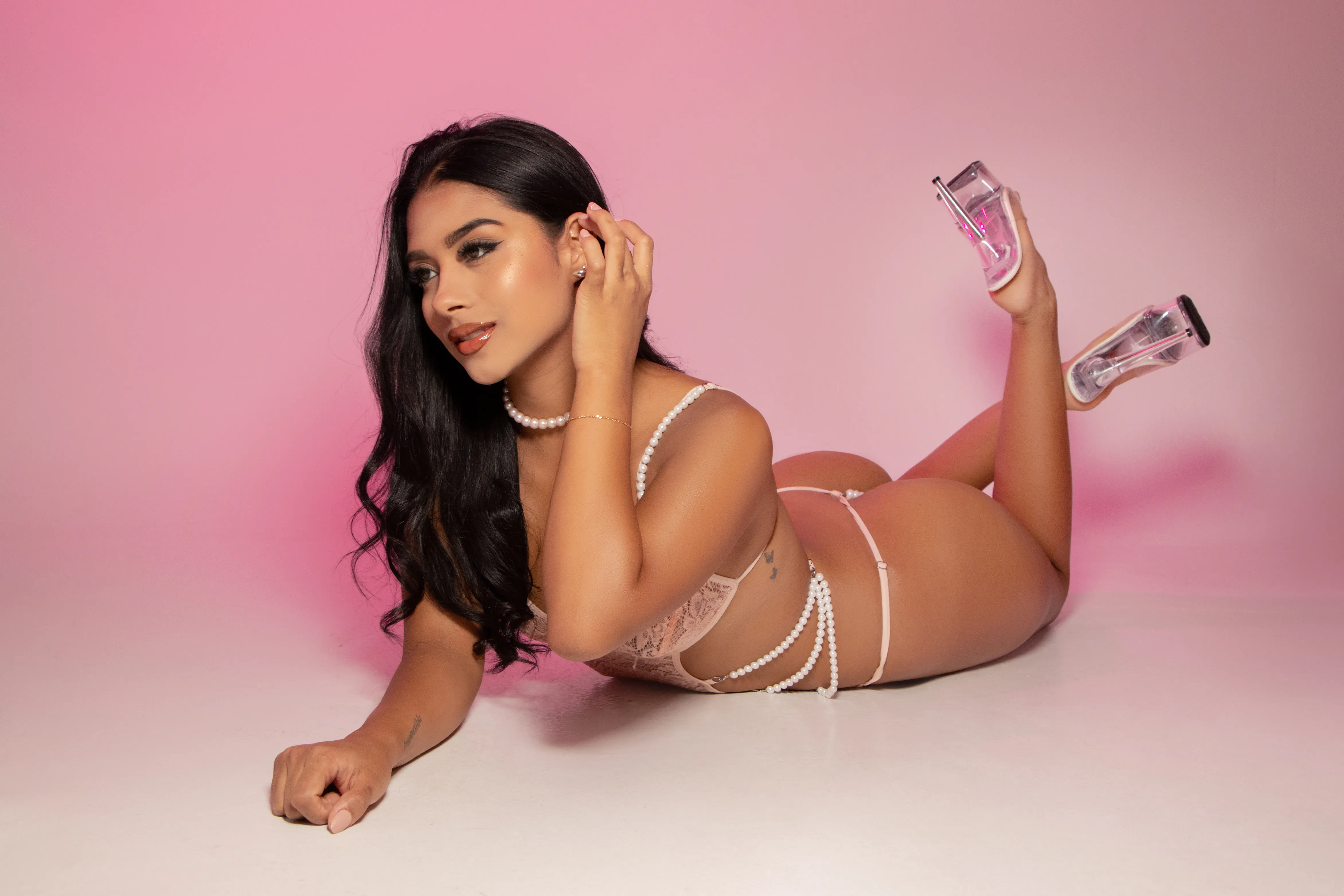 Live sex webcam photo for MiaPariss #7955499