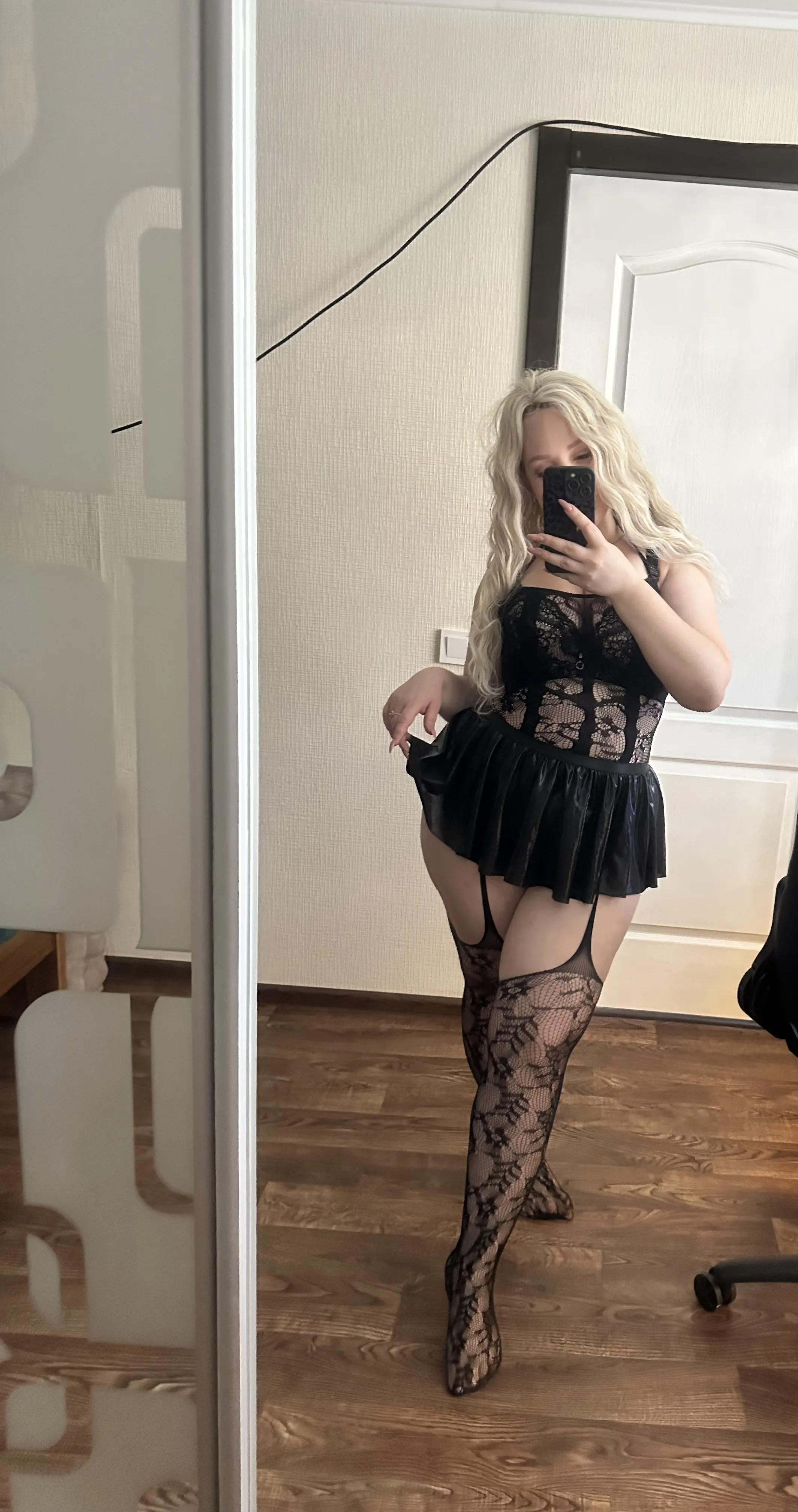 Live sex webcam photo for Luna_Gaze #8374602