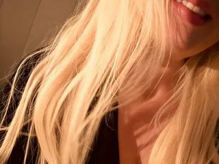 Live sex webcam photo for EmmyAmour #8647467