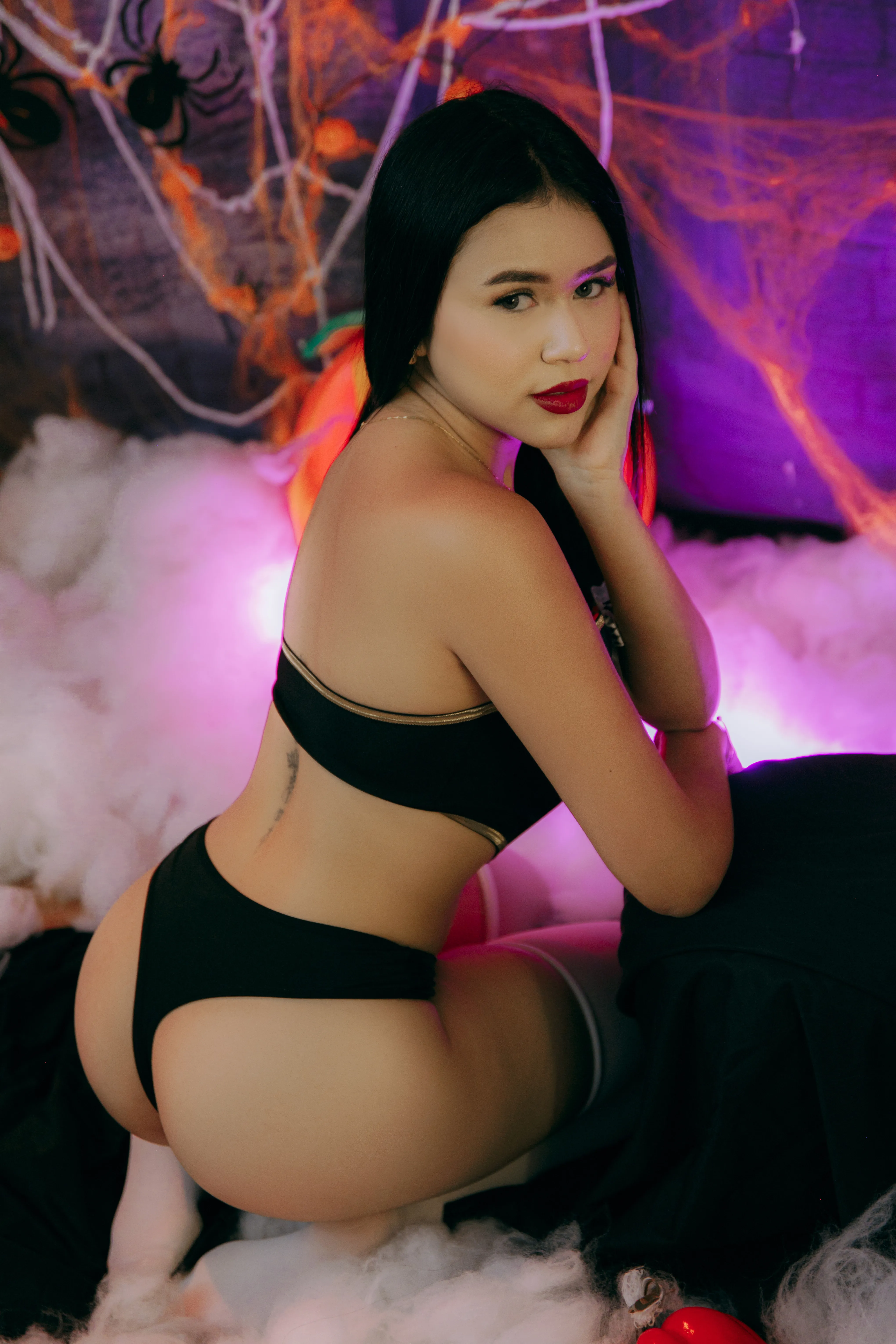 Live sex webcam photo for SusanCarterr #7977324