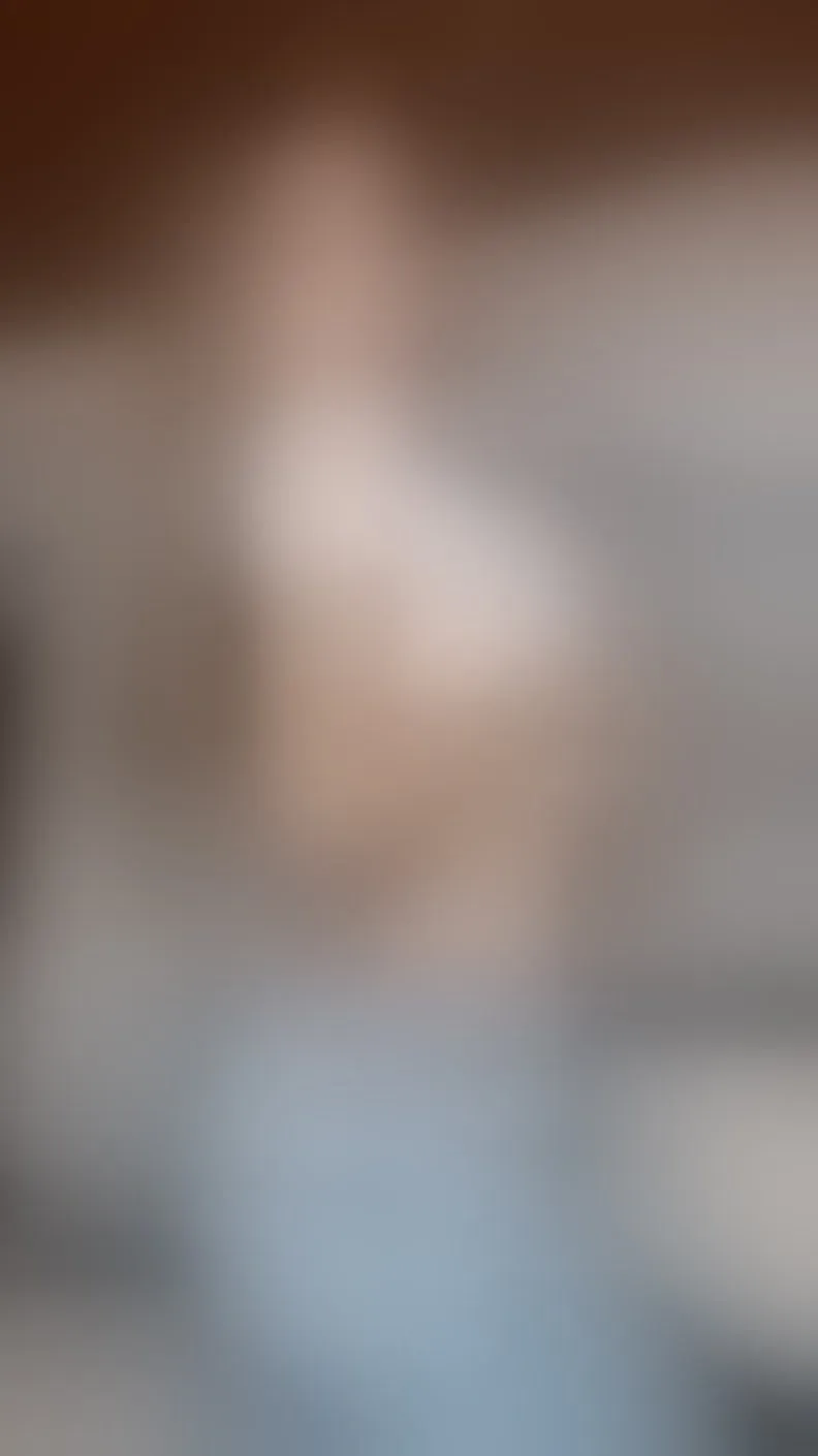 Live sex webcam photo for LyennRae #7806697