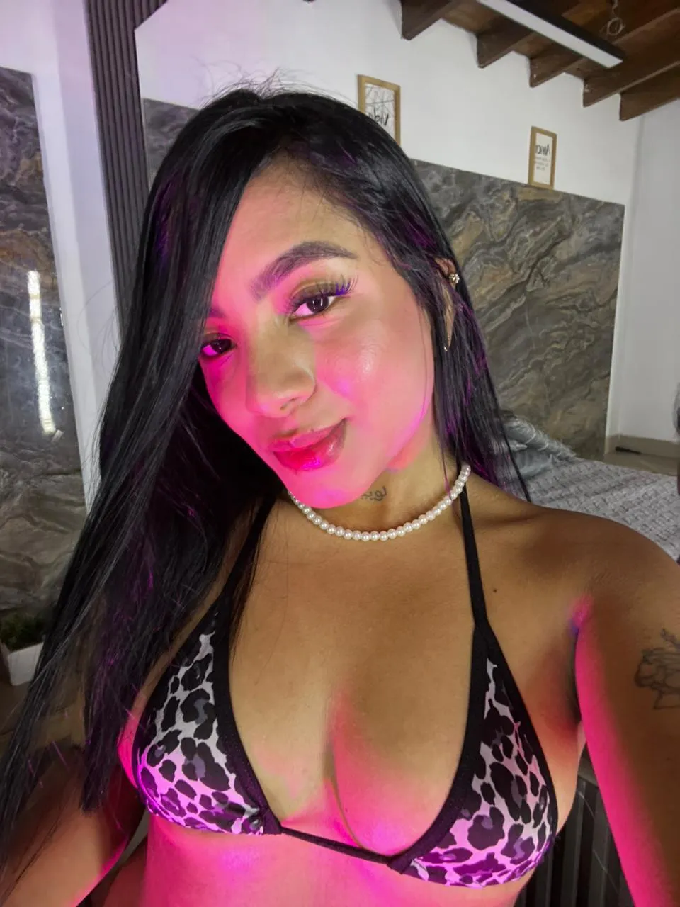 Live sex webcam photo for EstefygomezX #8274215