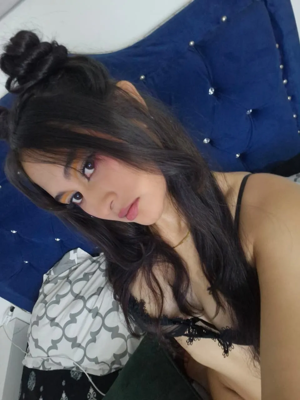 Live sex webcam photo for CamileMoon #8343527