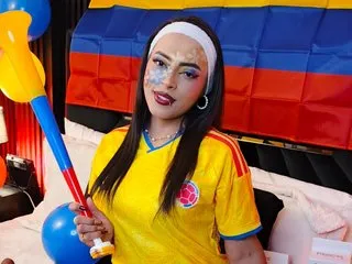 Live sex webcam photo for MiiaaMonroe #8589071