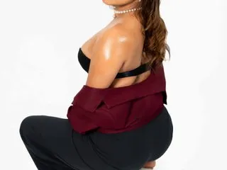 Live sex webcam photo for MiiaaMonroe #8705031
