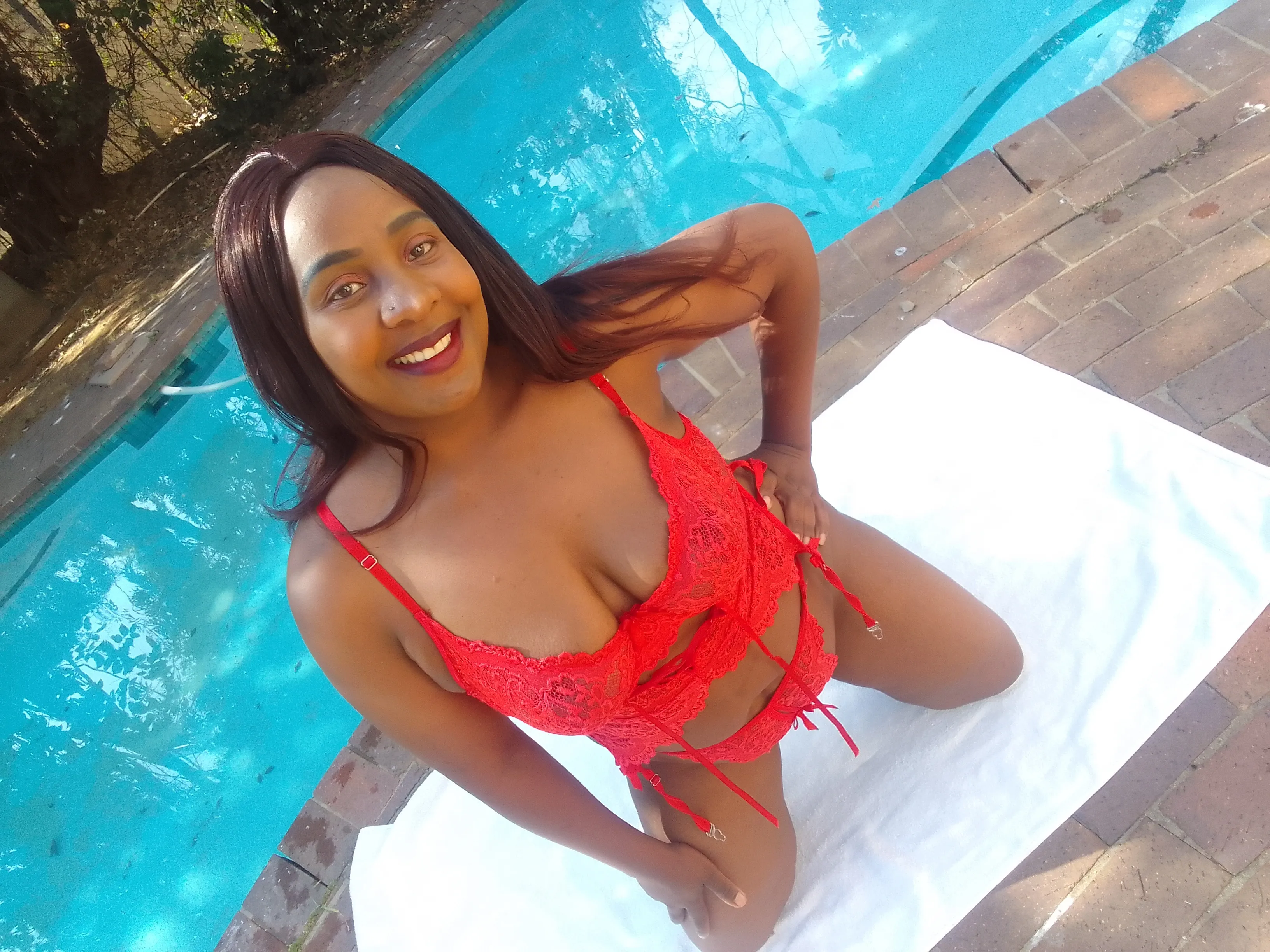 Live sex webcam photo for SexcCocoxxxx #7815210