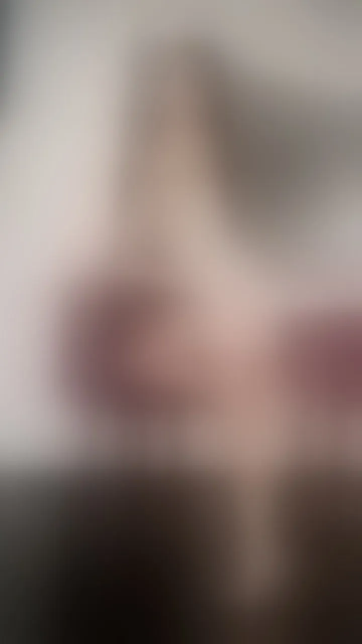 Live sex webcam photo for CarolineNastyx #8204406