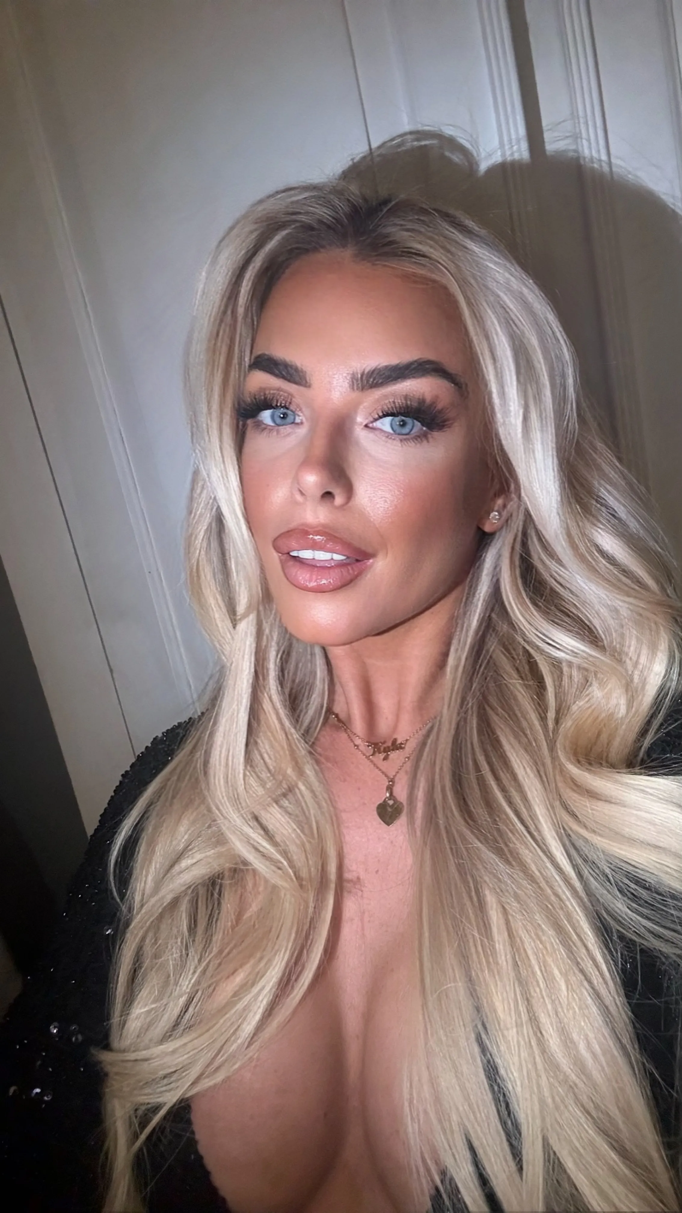 Live sex webcam photo for Miss_Kayla_x #8327531