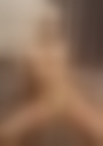 Live sex webcam photo for HoneyBeeUK #8047930