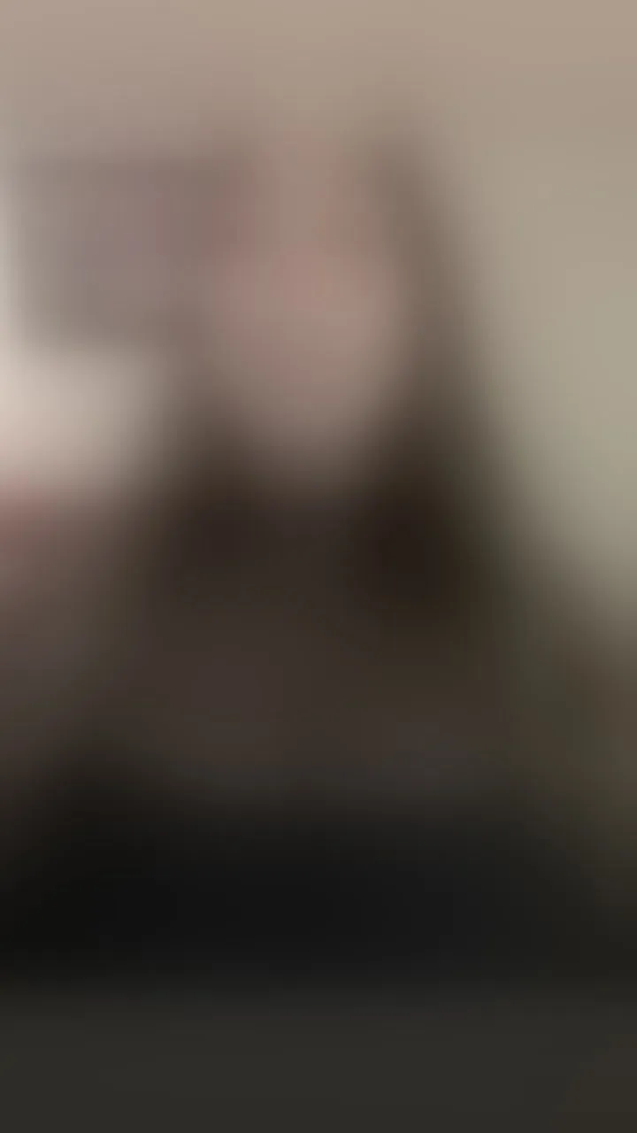Live sex webcam photo for AdelisseLorens #8520354