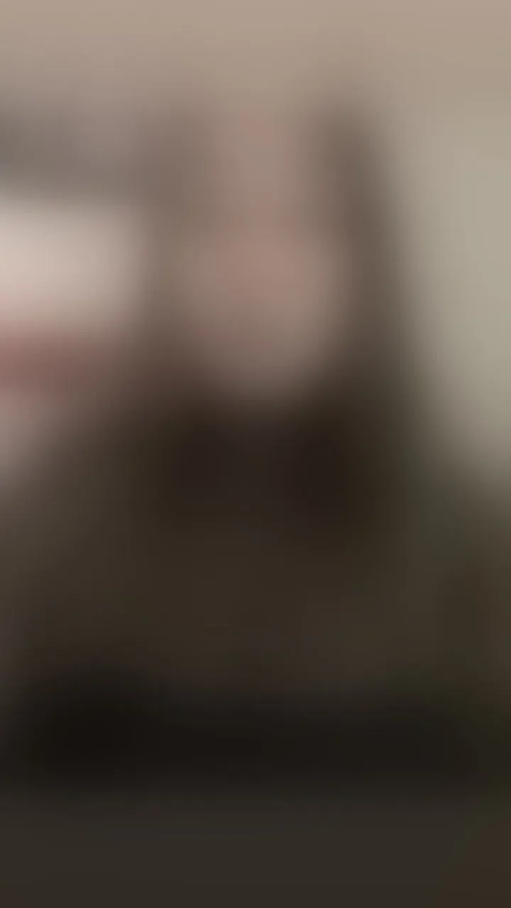 Live sex webcam photo for AdelisseLorens #8520352