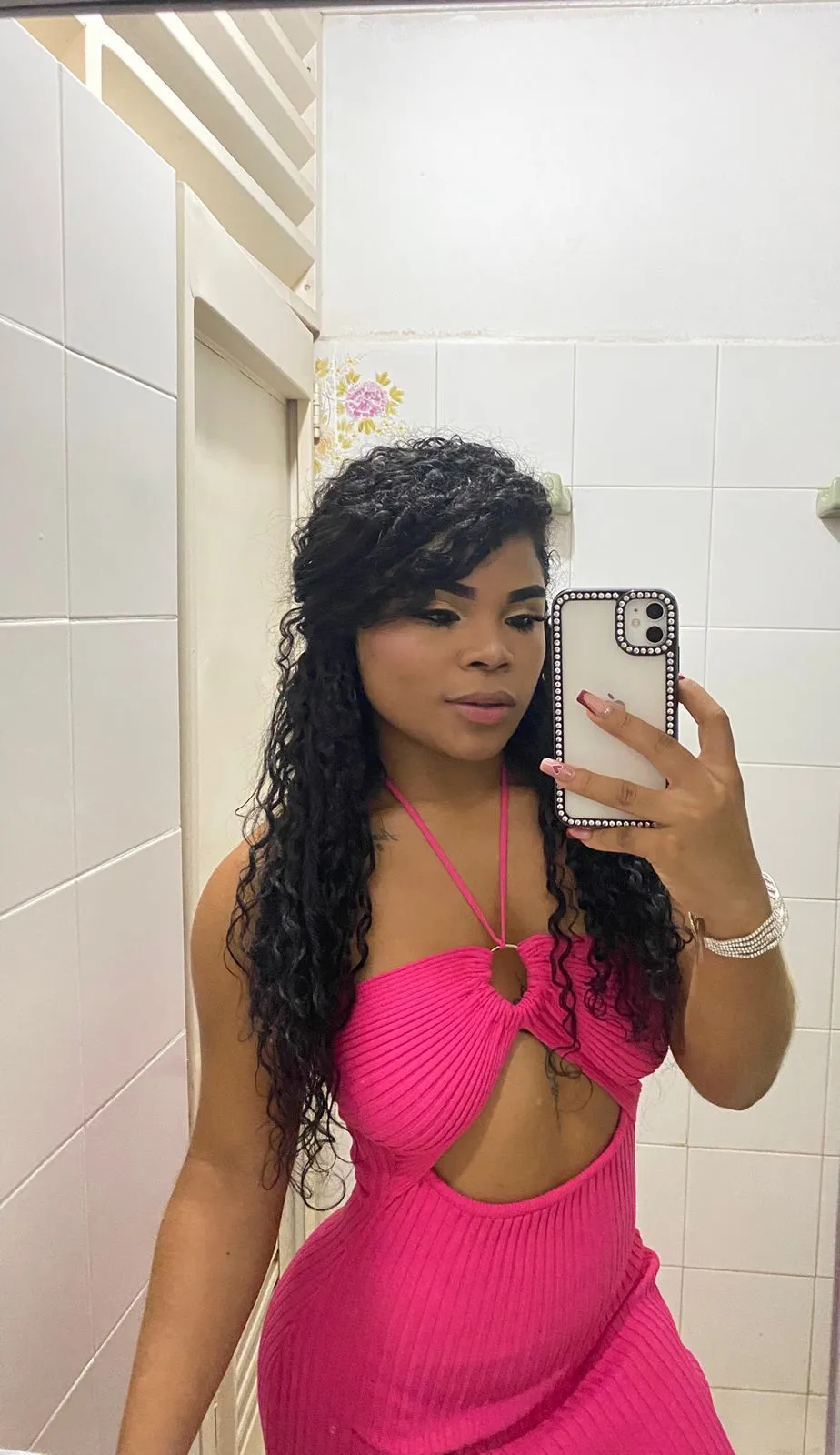 Live sex webcam photo for NaiaraReina #7303459