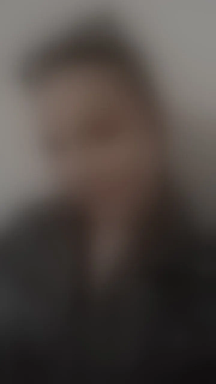 Live sex webcam photo for RubyyScarlett #8712281