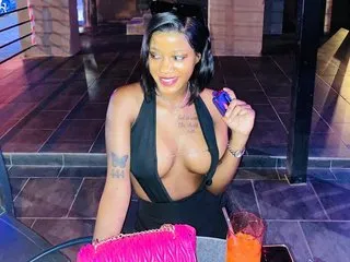 Live sex webcam photo for ZaddiesGirl24 #7004135