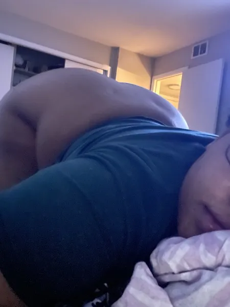 Live sex webcam photo for MilfArie22 #7001477