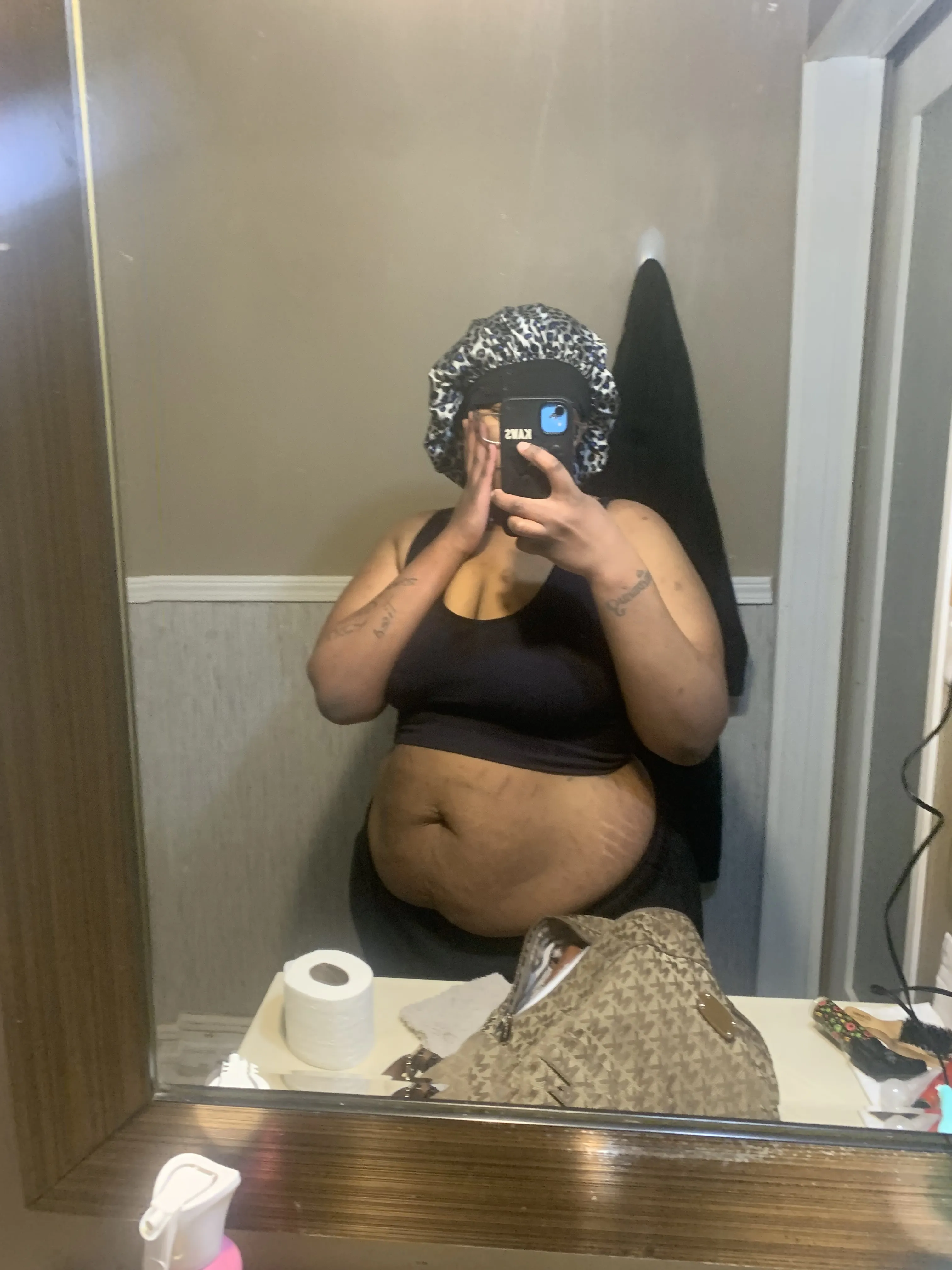 Live sex webcam photo for MilfArie22 #8260013