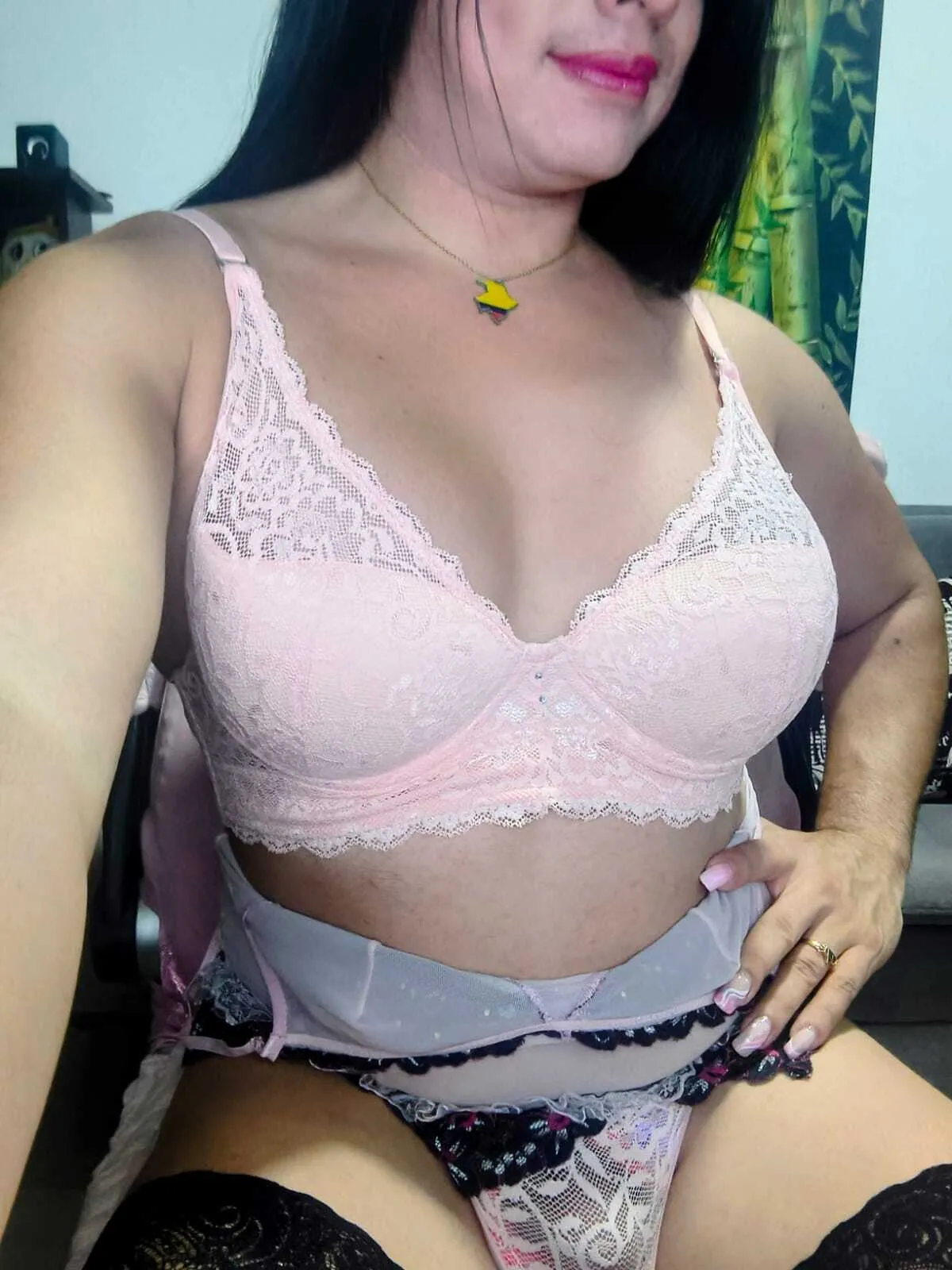 Live sex webcam photo for khalifa_gold #8486856