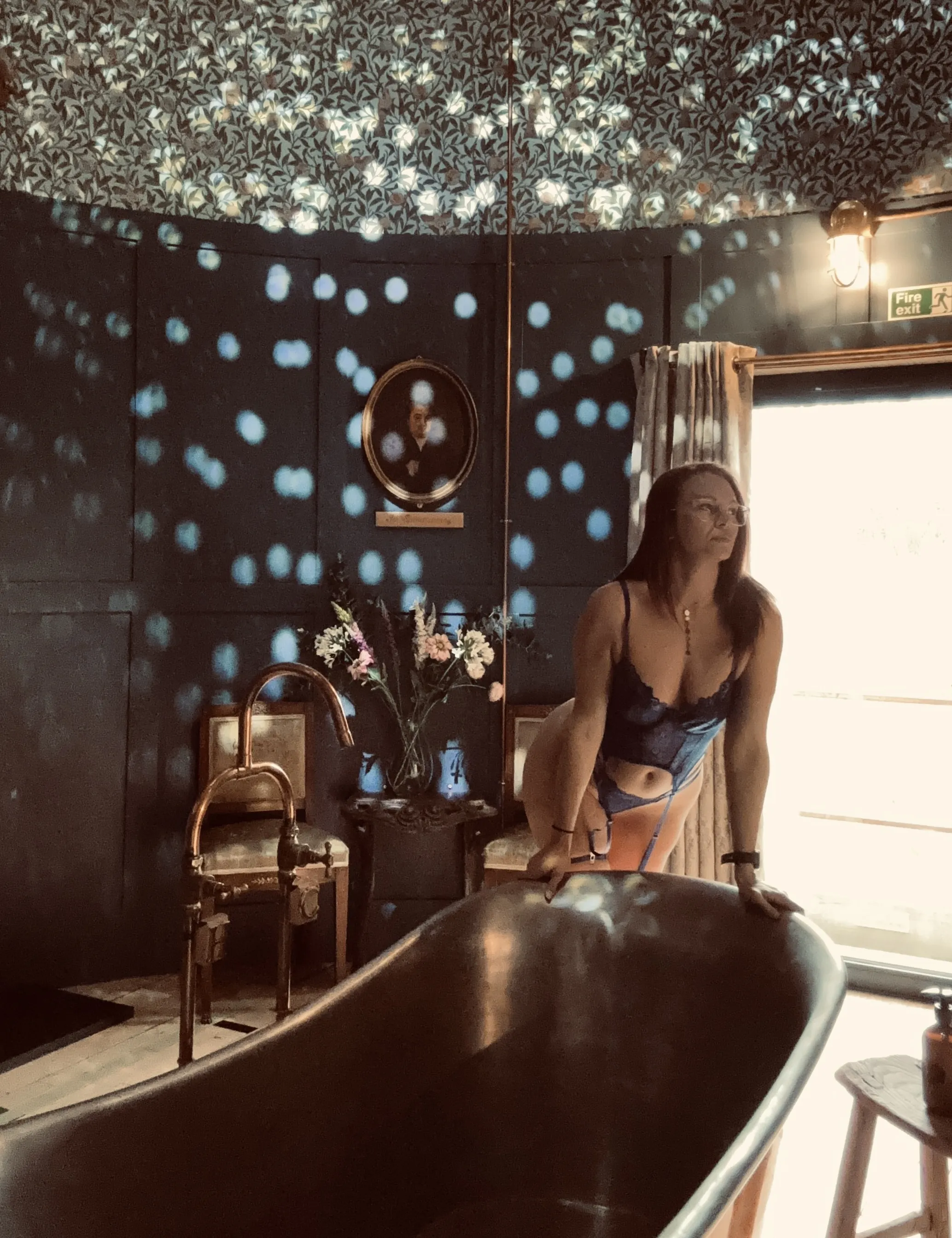 Live sex webcam photo for MelodyRoseUK #8335727