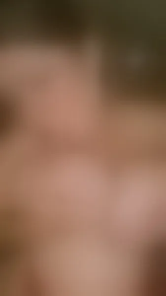 Live sex webcam photo for ValentinaBreats #7973869