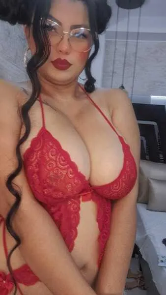 Live sex webcam photo for ValentinaBreats #7973885