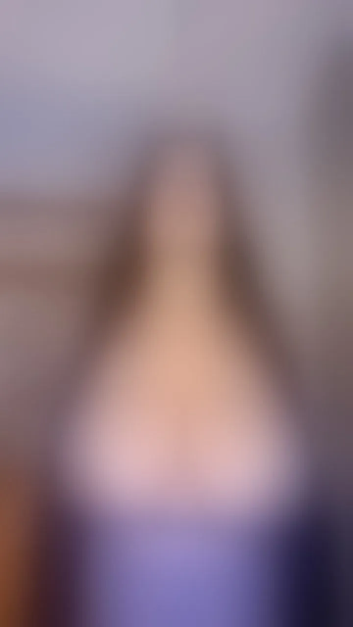 Live sex webcam photo for ValentinaBreats #8598936