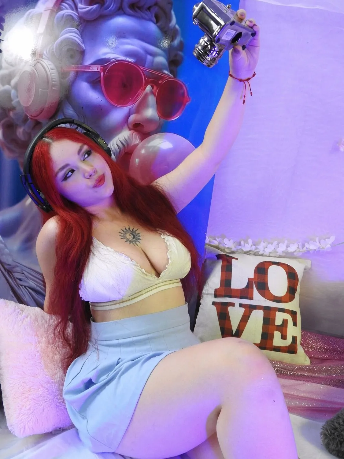 Live sex webcam photo for ScarletDash #7206377