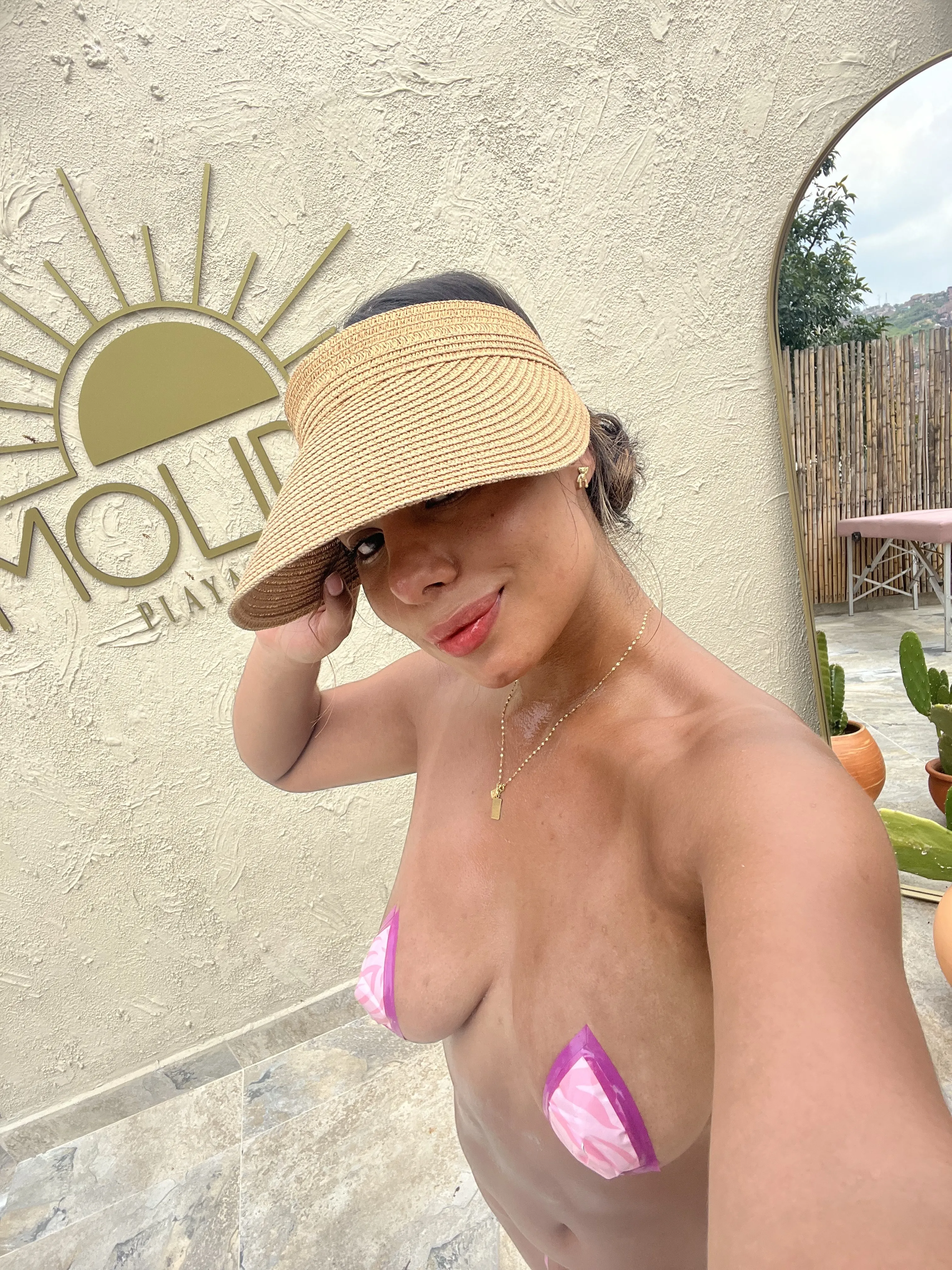 Live sex webcam photo for AbbyBermudez #8196024