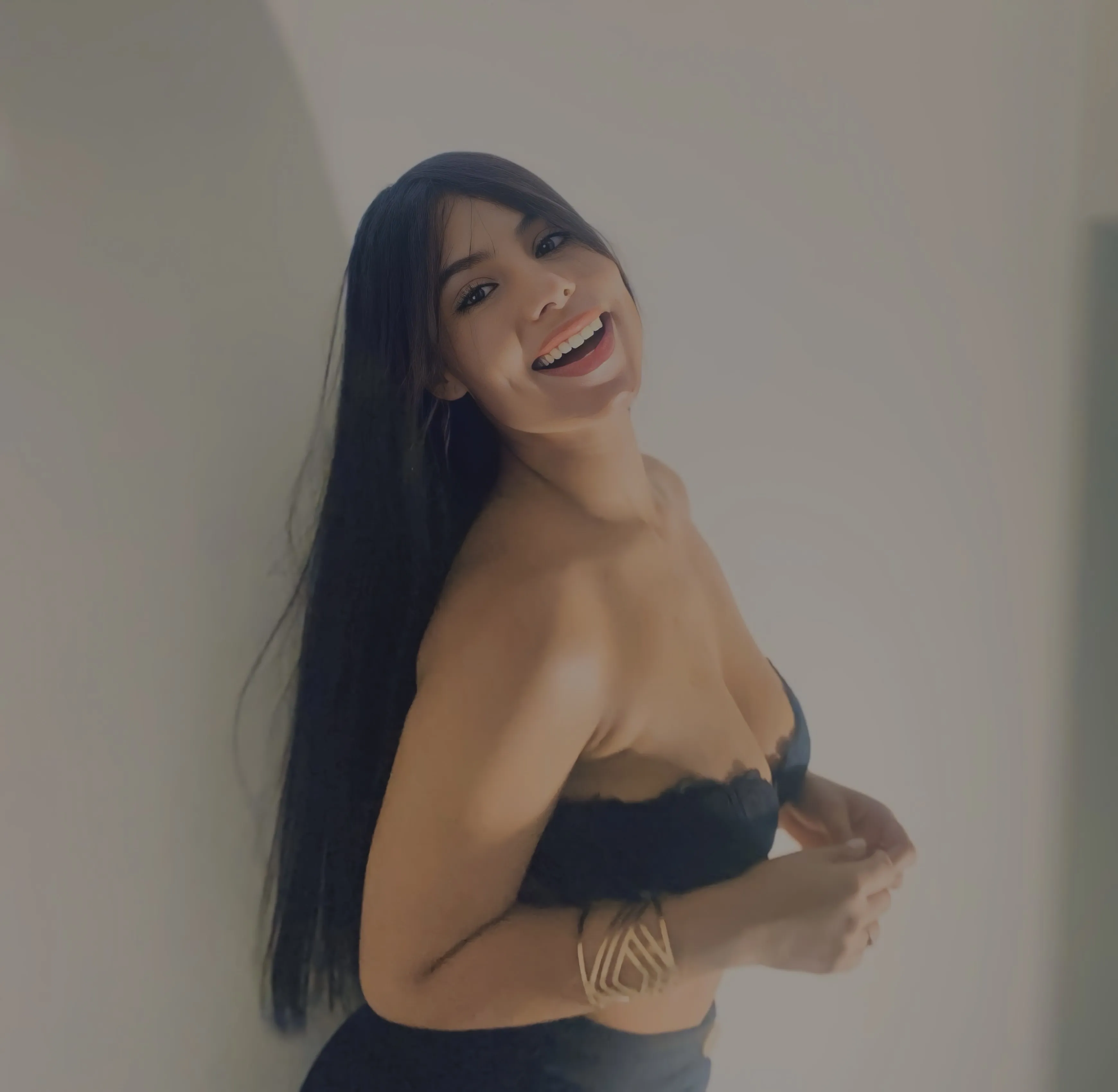 Live sex webcam photo for AbbyBermudez #8196023