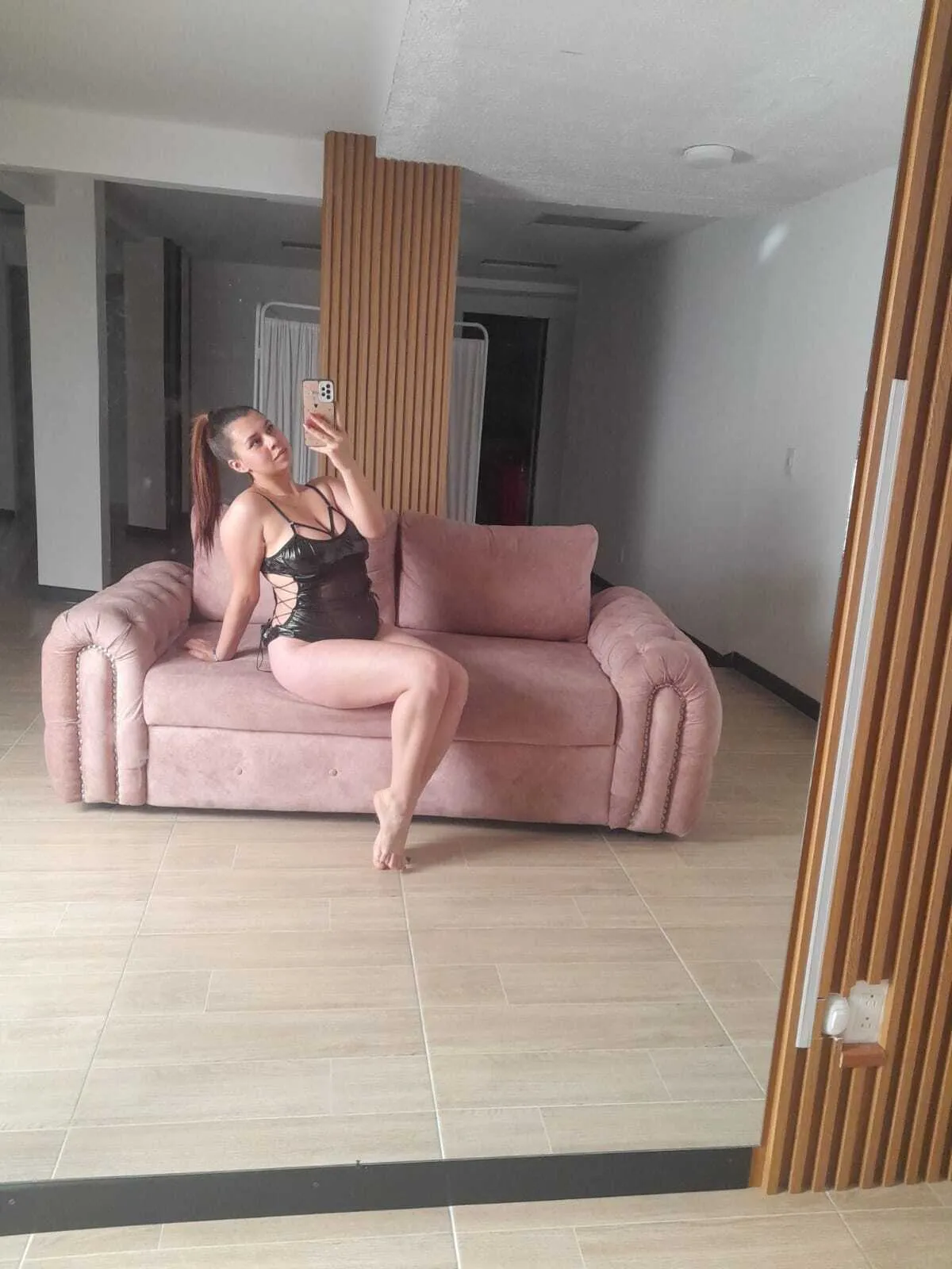 Live sex webcam photo for Aubrey19 #7209490