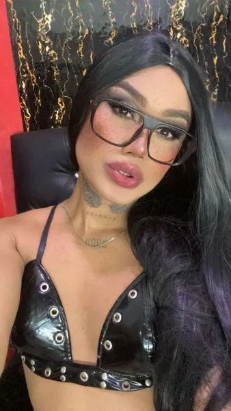Live sex webcam photo for DannikaSaenz #7927619
