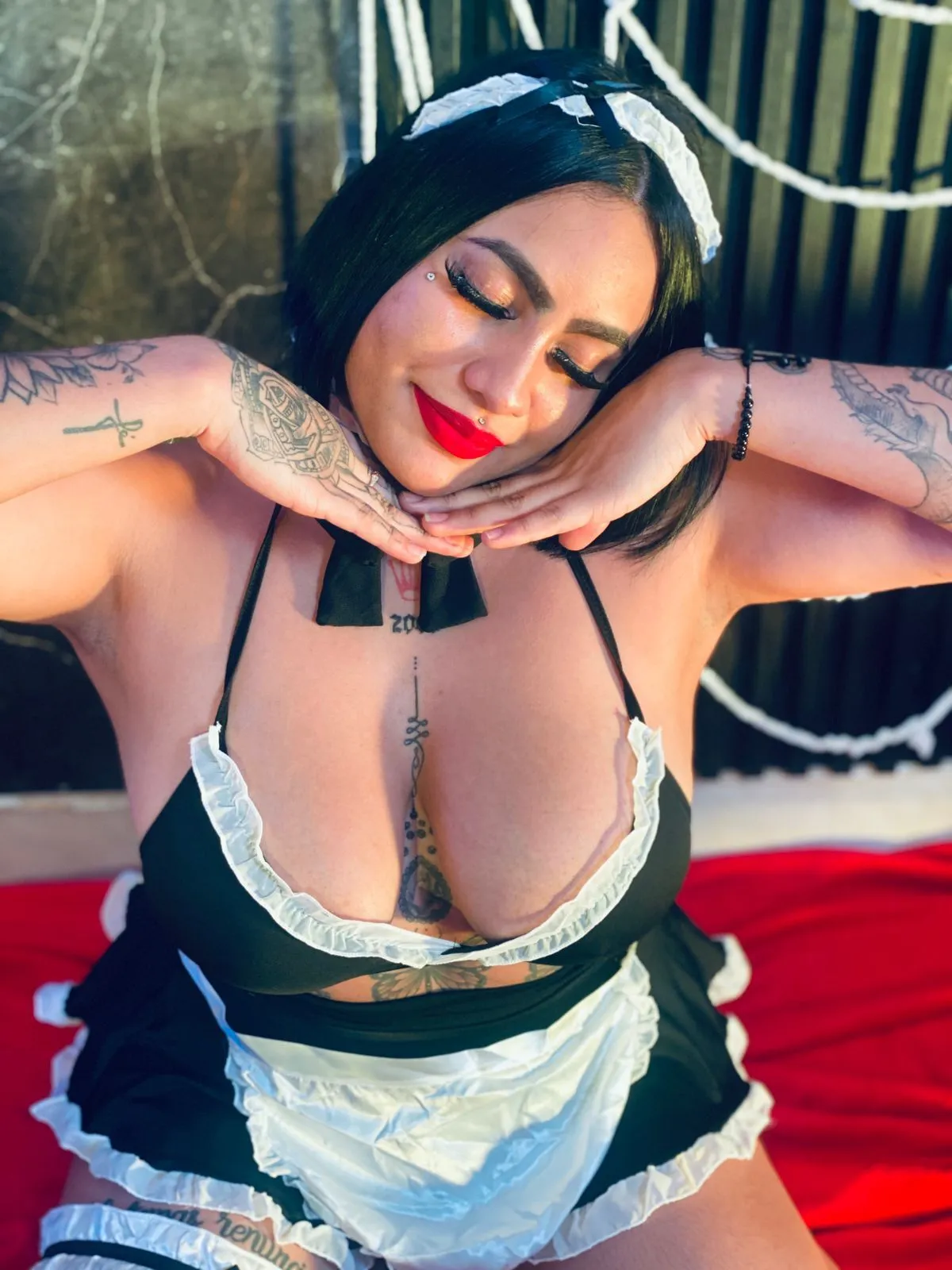 Live sex webcam photo for nikkylatin #7983264