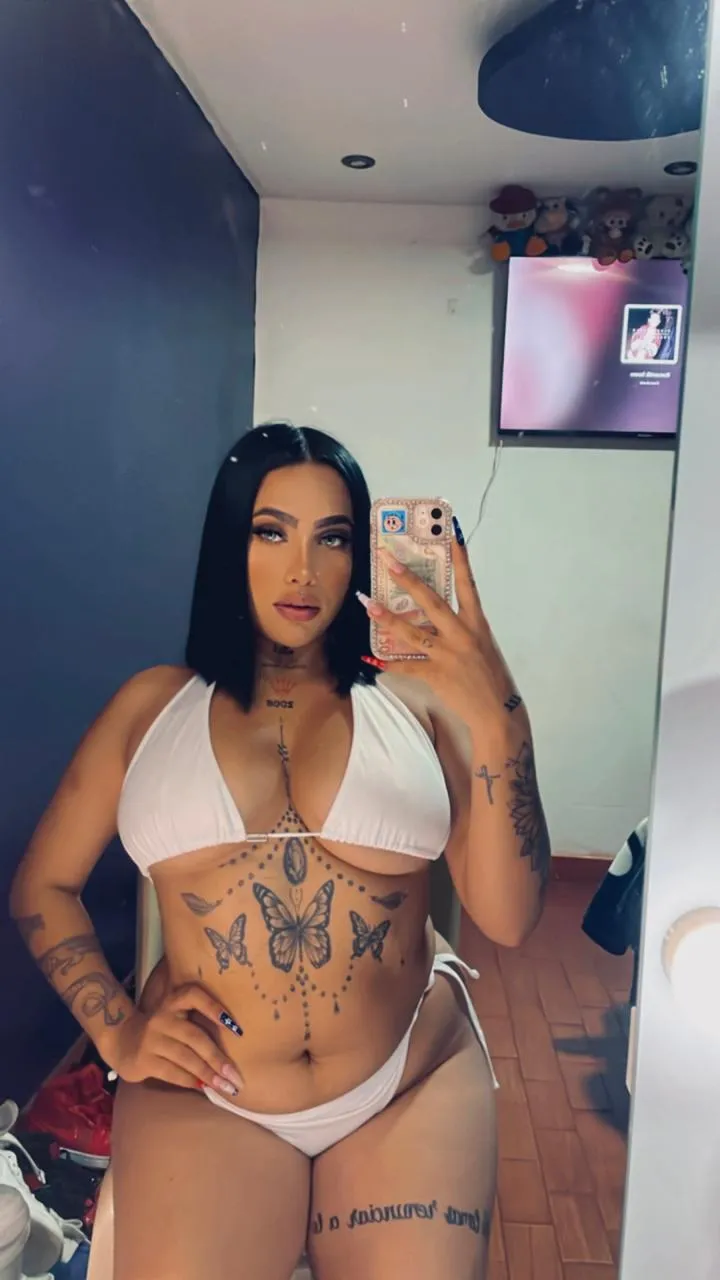 Live sex webcam photo for nikkylatin #7326454