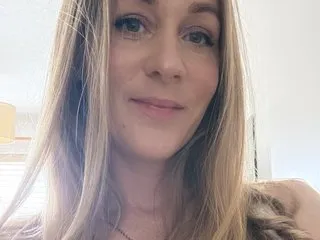 Live sex webcam photo for Sexy_Matilda #8586646
