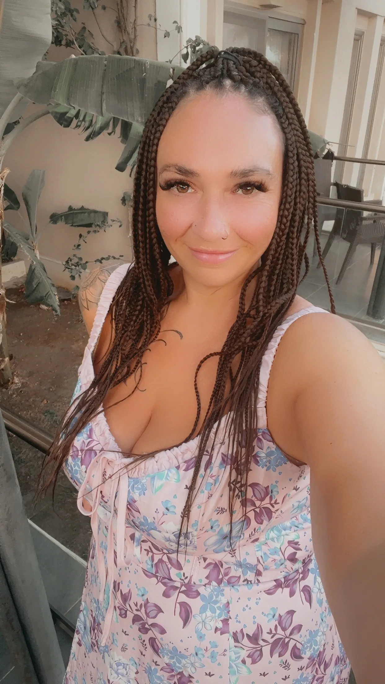 Live sex webcam photo for MilfMillie #7439708