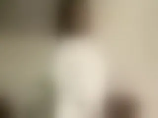 Live sex webcam photo for Sexybusty19 #8241801