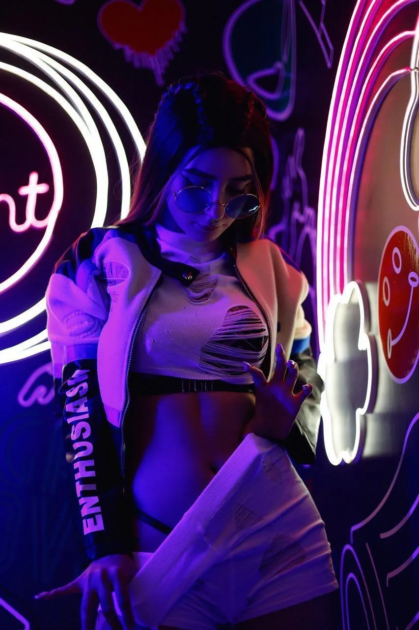 Live sex webcam photo for kittyhell_cam #7184236