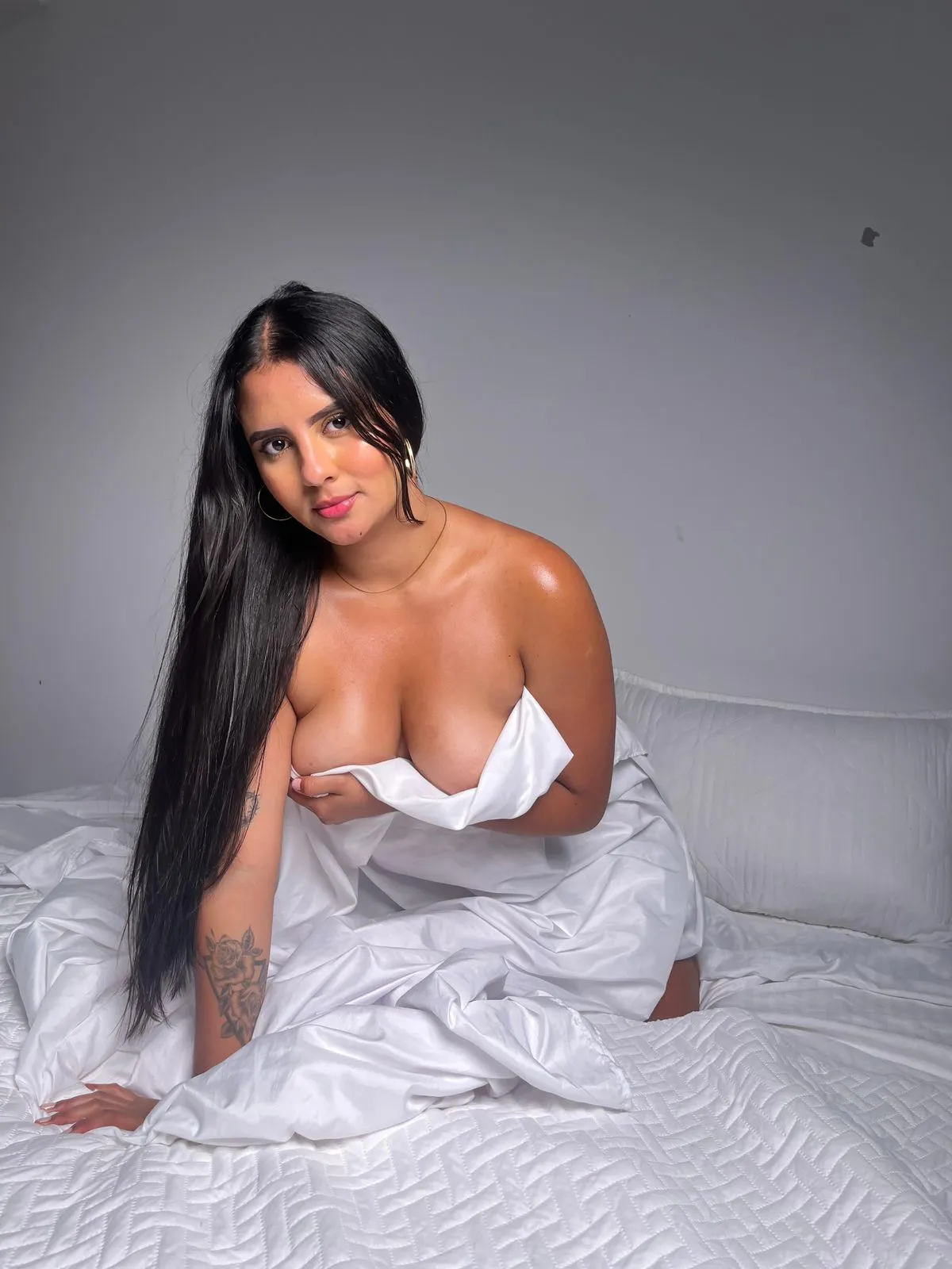 Live sex webcam photo for AnitaSageGB #8489552