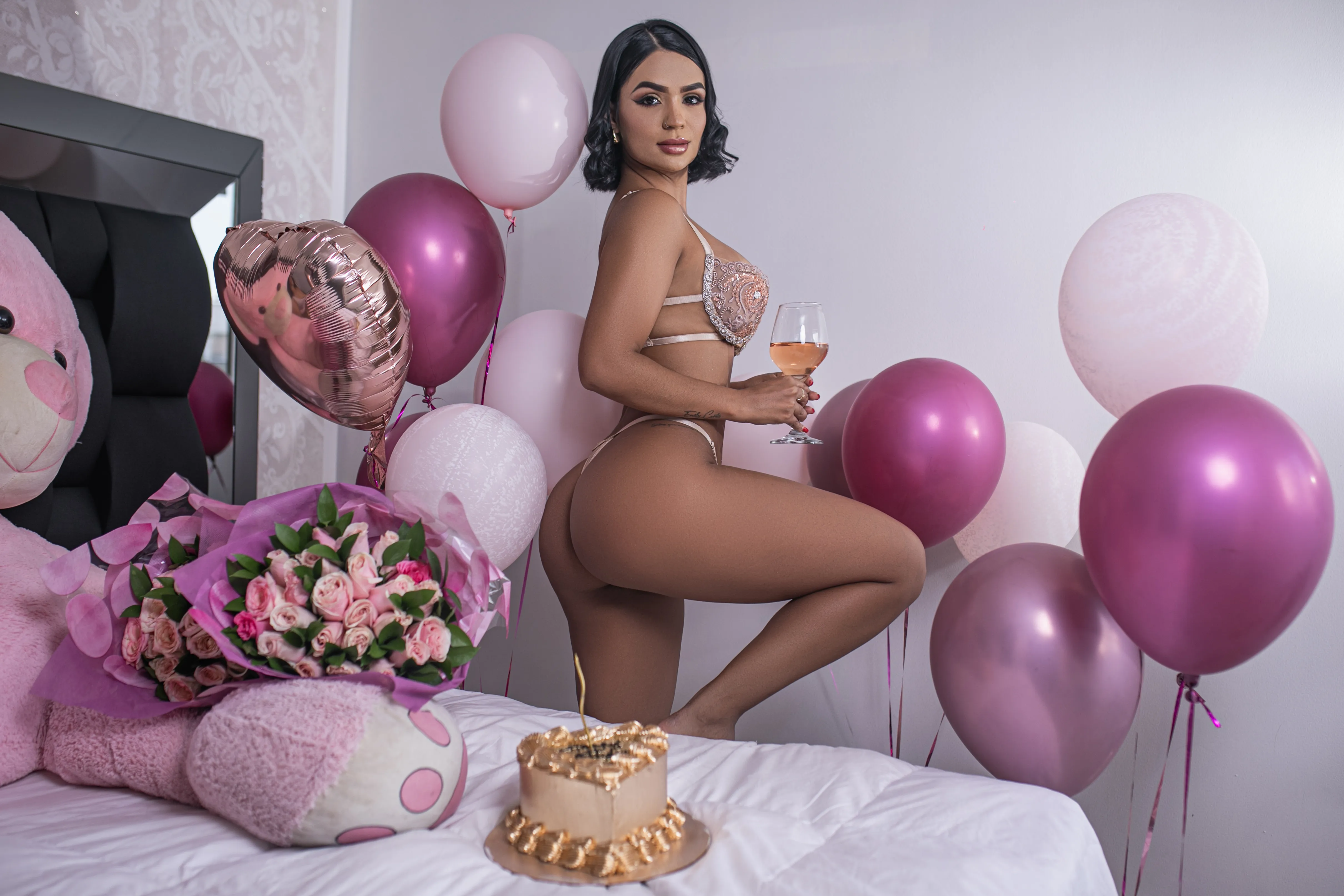 Live sex webcam photo for Emilycurtiis #7438084