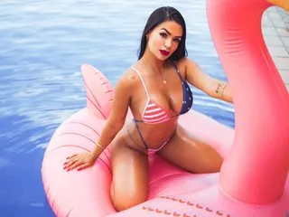 Live sex webcam photo for Emilycurtiis #8638911