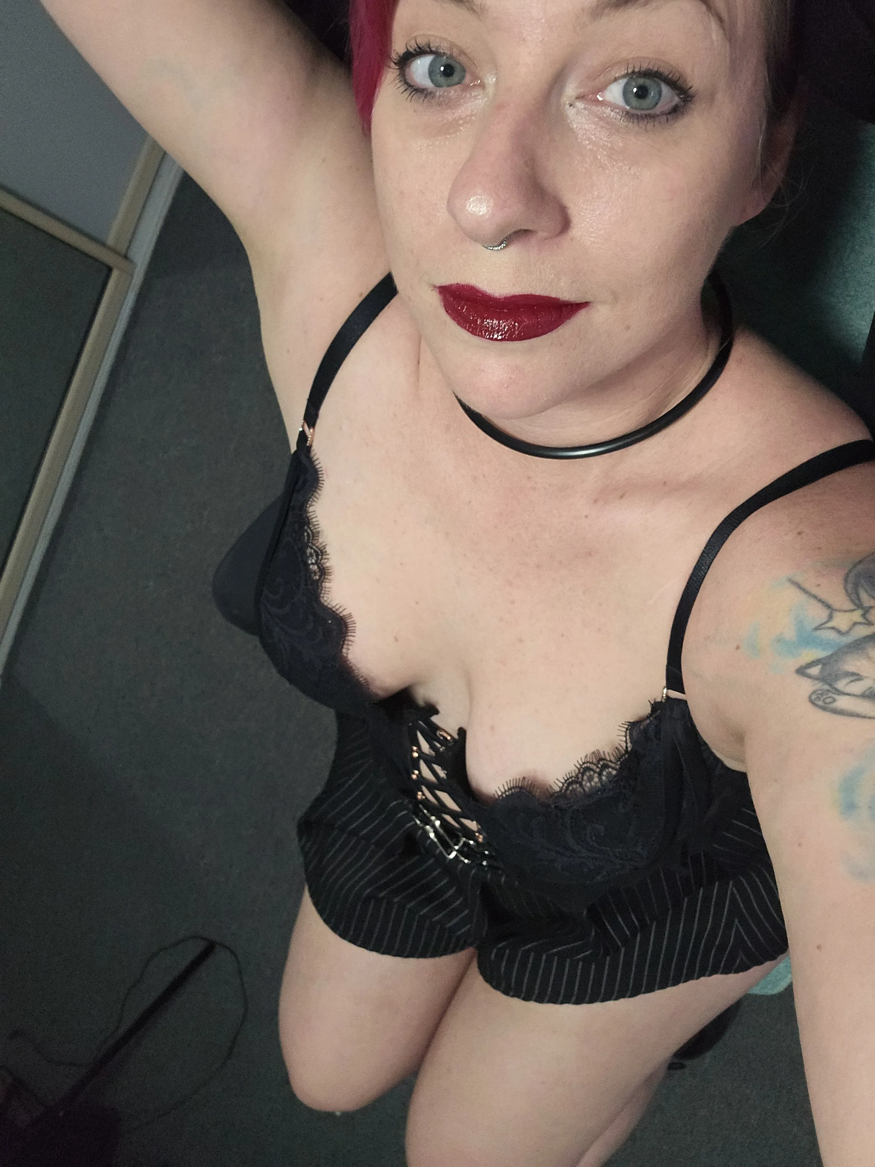 Live sex webcam photo for FailKitteh #8248990