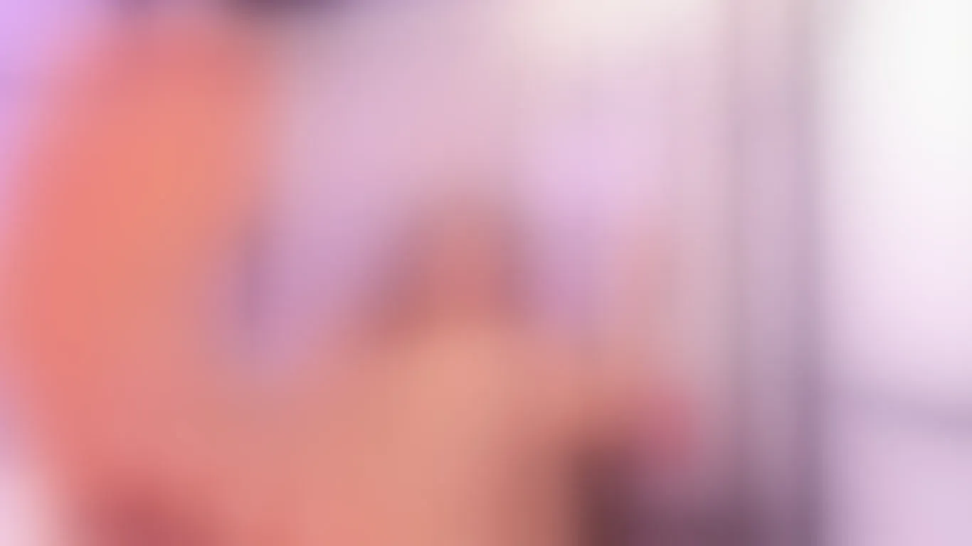 Live sex webcam photo for ElaBournx #8017104