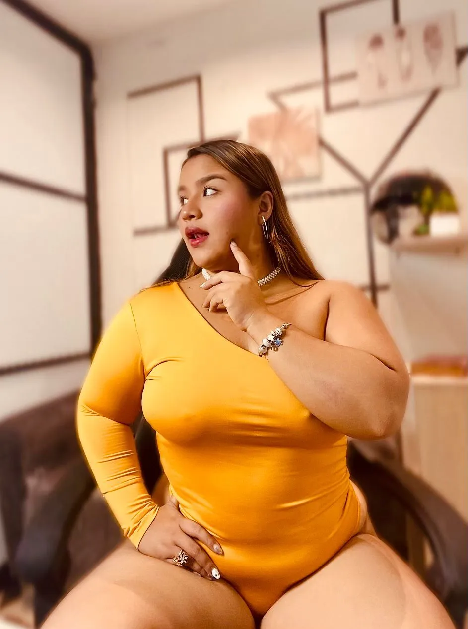 Live sex webcam photo for ElaBournx #8017102