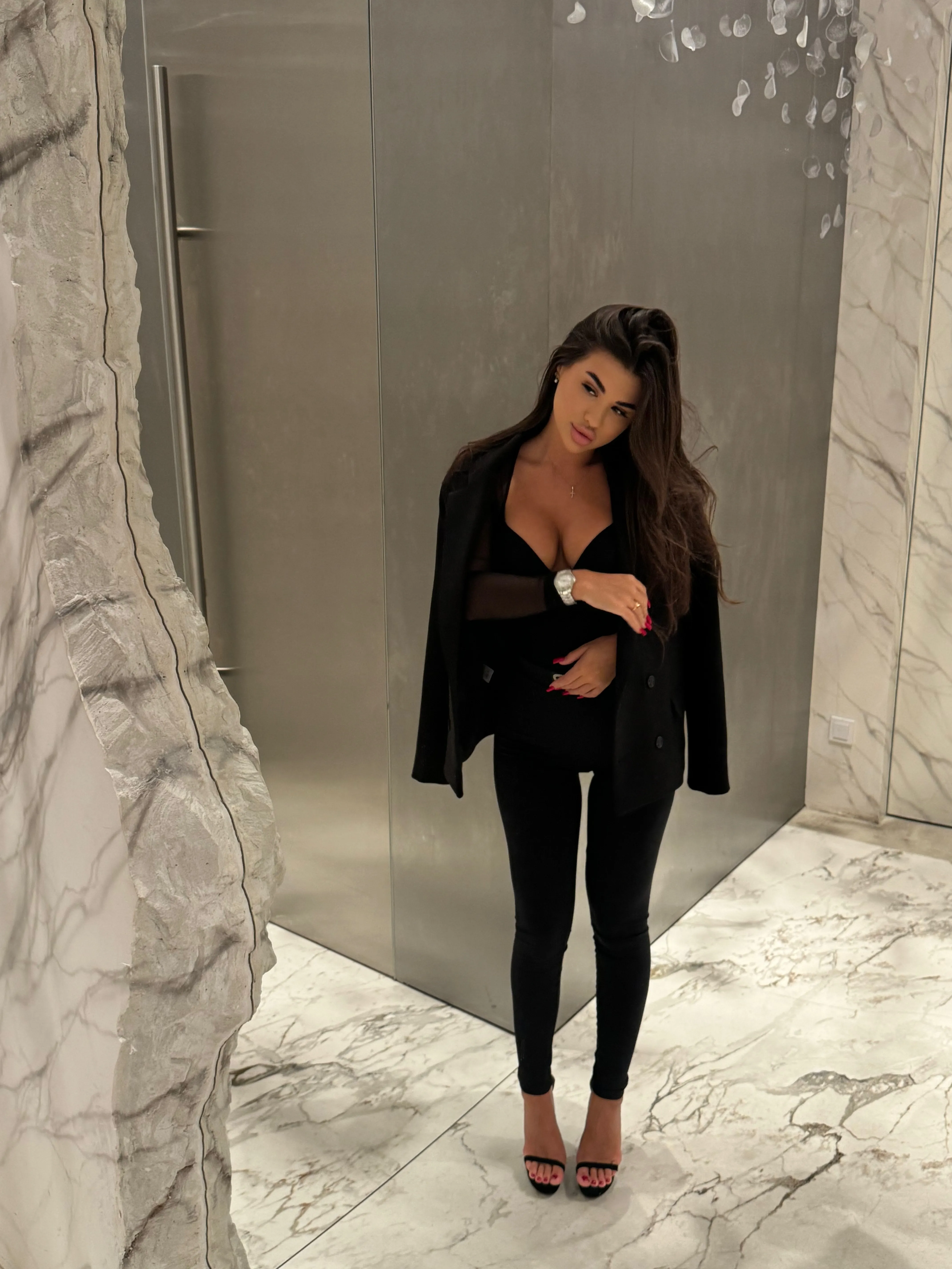 Live sex webcam photo for MonCarla #8040023