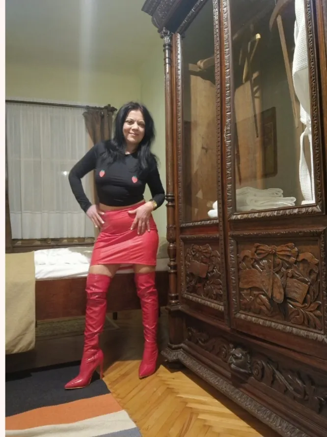 Live sex webcam photo for Betta #7138779