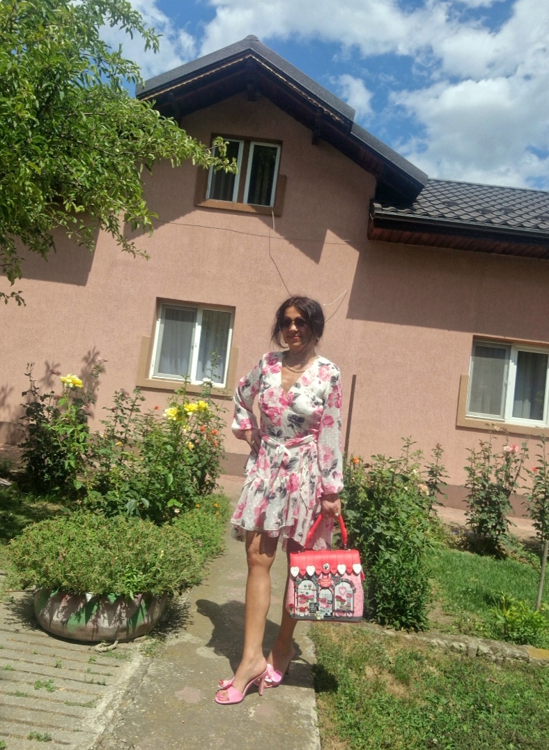 Live sex webcam photo for Betta #7138544